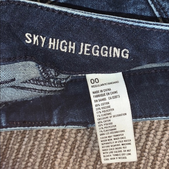 High-Waisted Jeggings - Picture 4 of 4